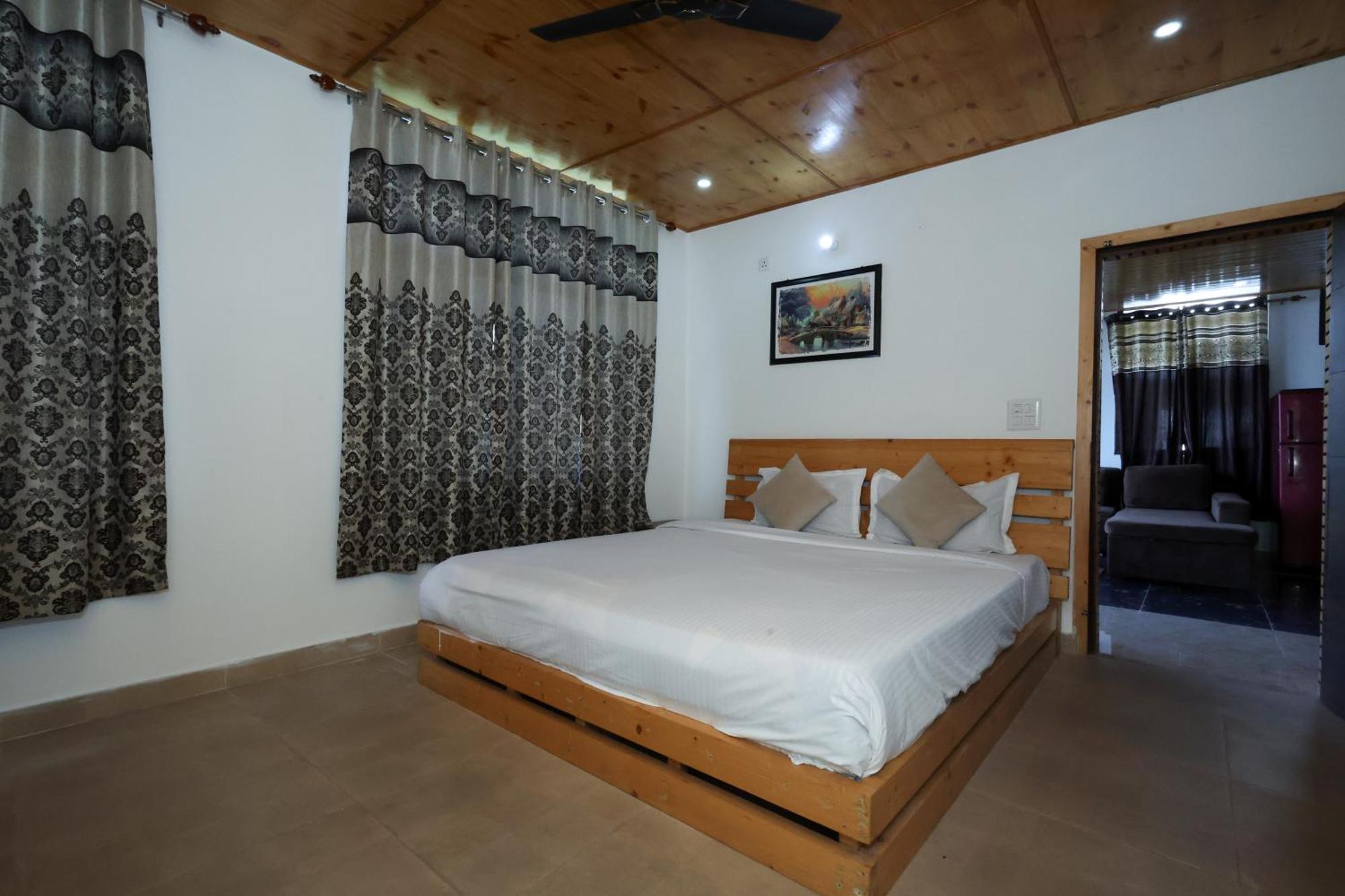 Cozy Heavenn 2Bhk I Kasauli I Mountain View 93O68I282O 아파트 외부 사진