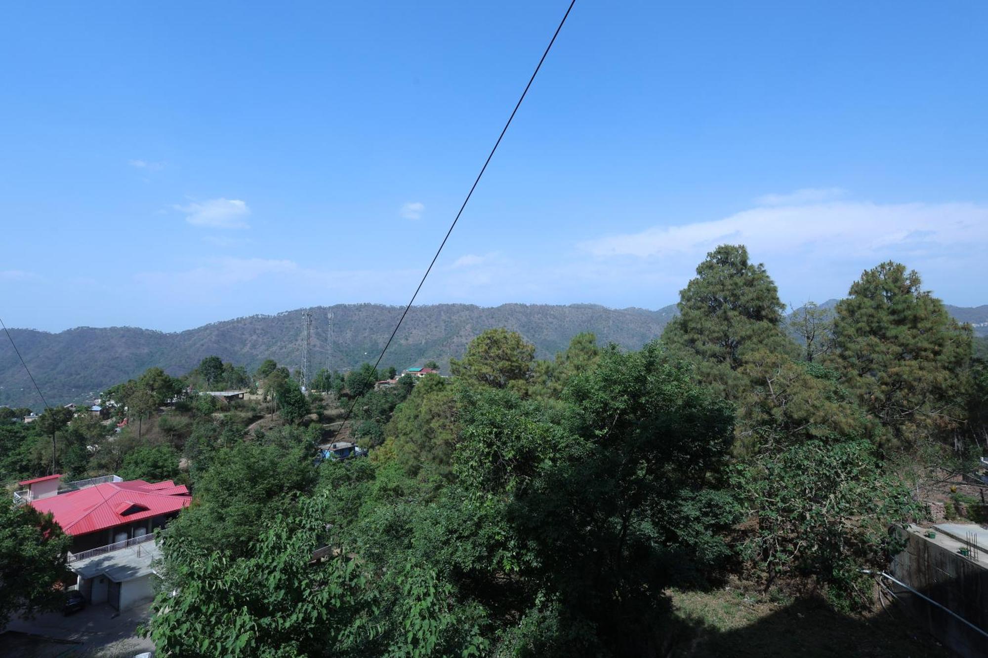 Cozy Heavenn 2Bhk I Kasauli I Mountain View 93O68I282O 아파트 외부 사진